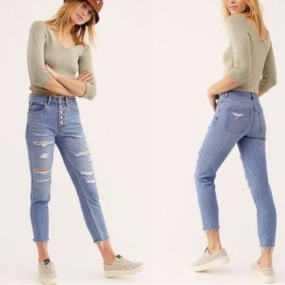 Free People- We The Free- Blossom Rigid Button Fly Skinny Jeans Cropped, Size 30 - Picture 1 of 15